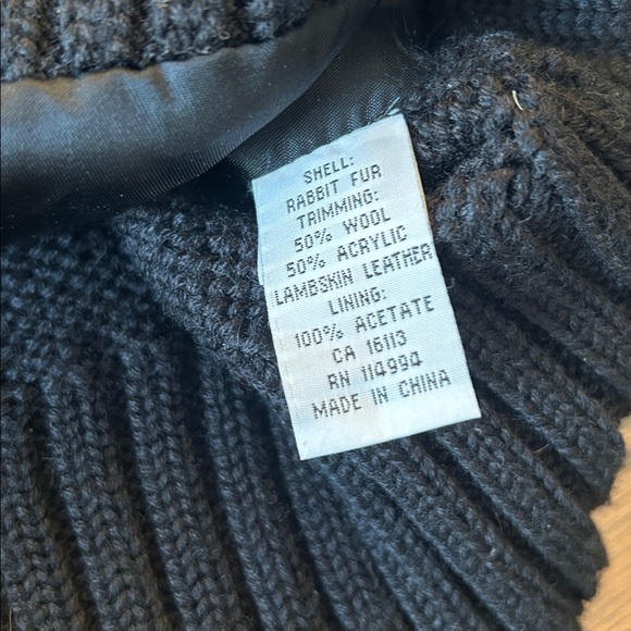 Black Rabbit Fur Vest with Zipper - Picture 5 of 5